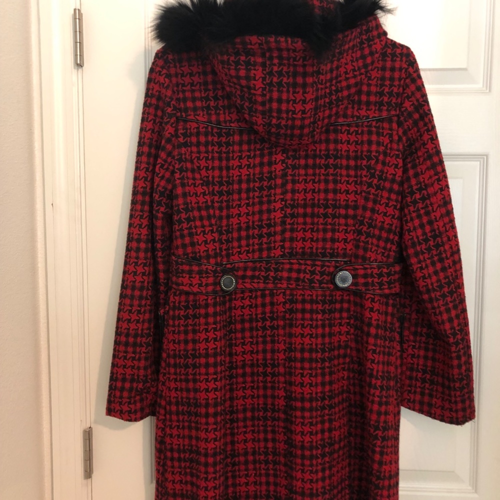 Single Breasted Long Red Coat - image 3